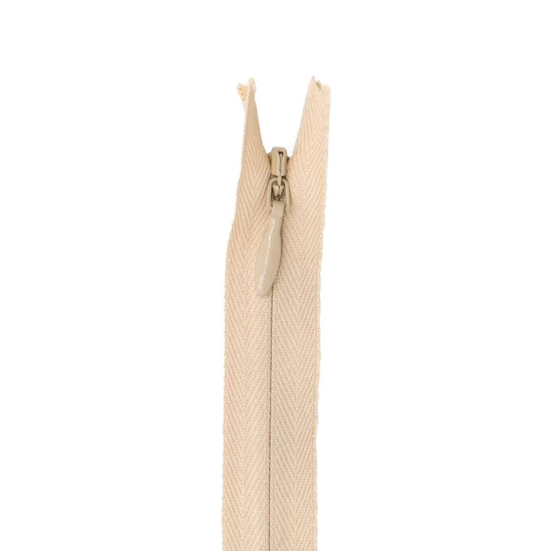 14" (35cm) Invisible Zipper - Image 4
