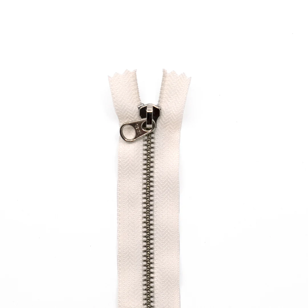 15" (38cm) Closed End Metal Zipper - Image 5