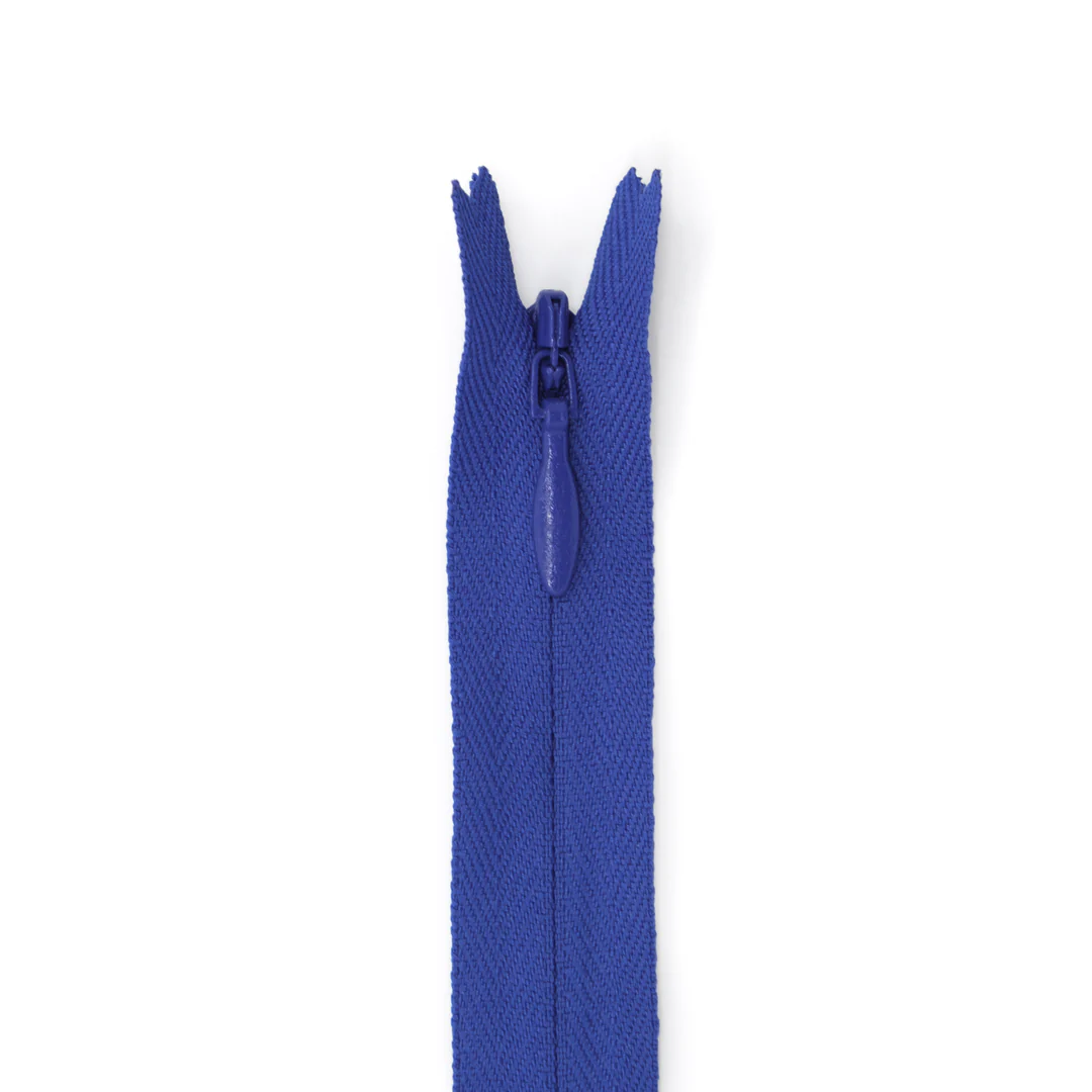 22" (56cm) Invisible Zipper - Image 11