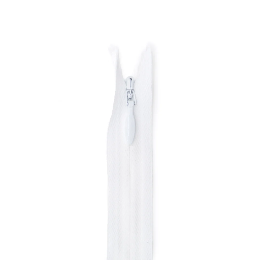 22" (56cm) Invisible Zipper - Image 2