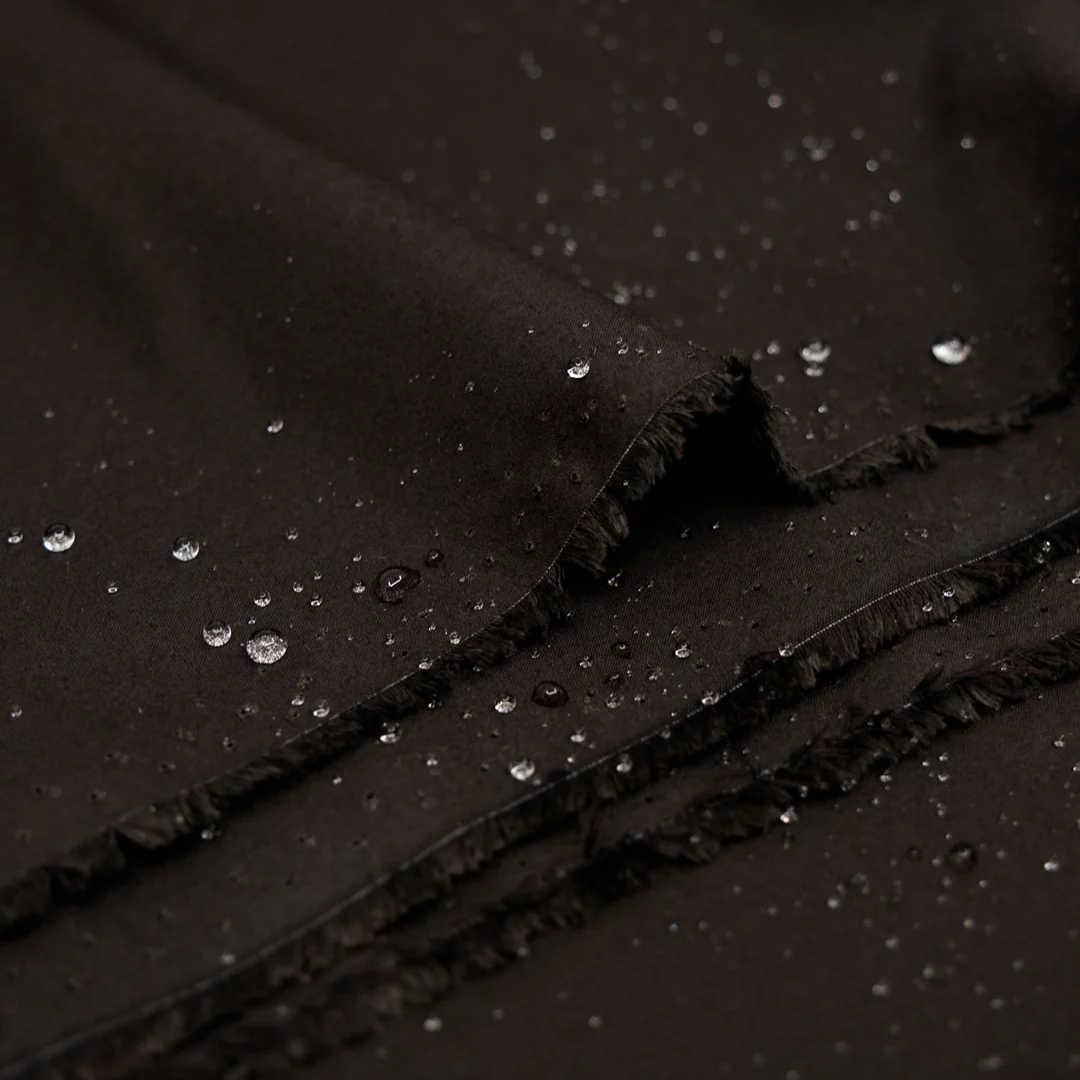 4.5oz Halley Stevenson Dry Waxed Cotton Poplin - Ganache