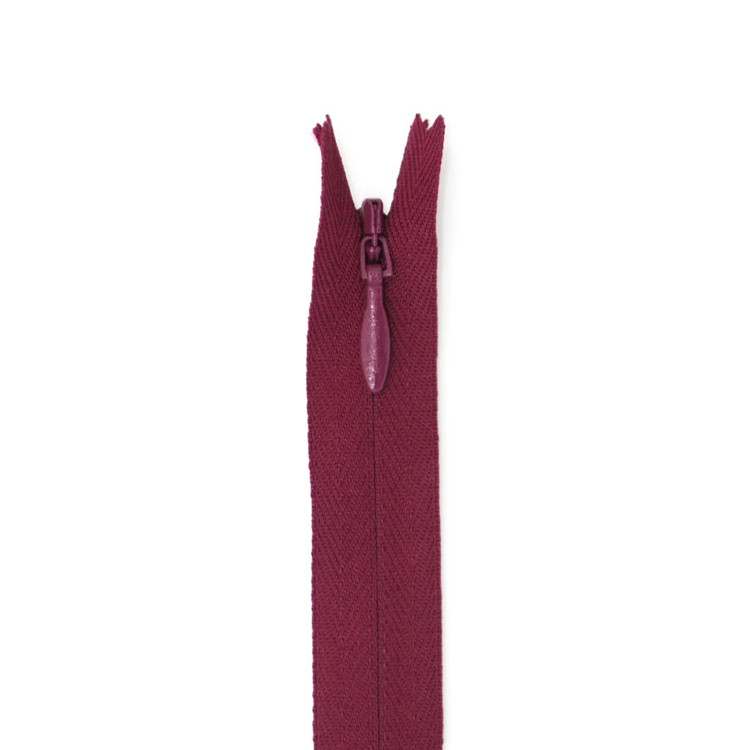 9" (23cm) Invisible Zipper - Image 19