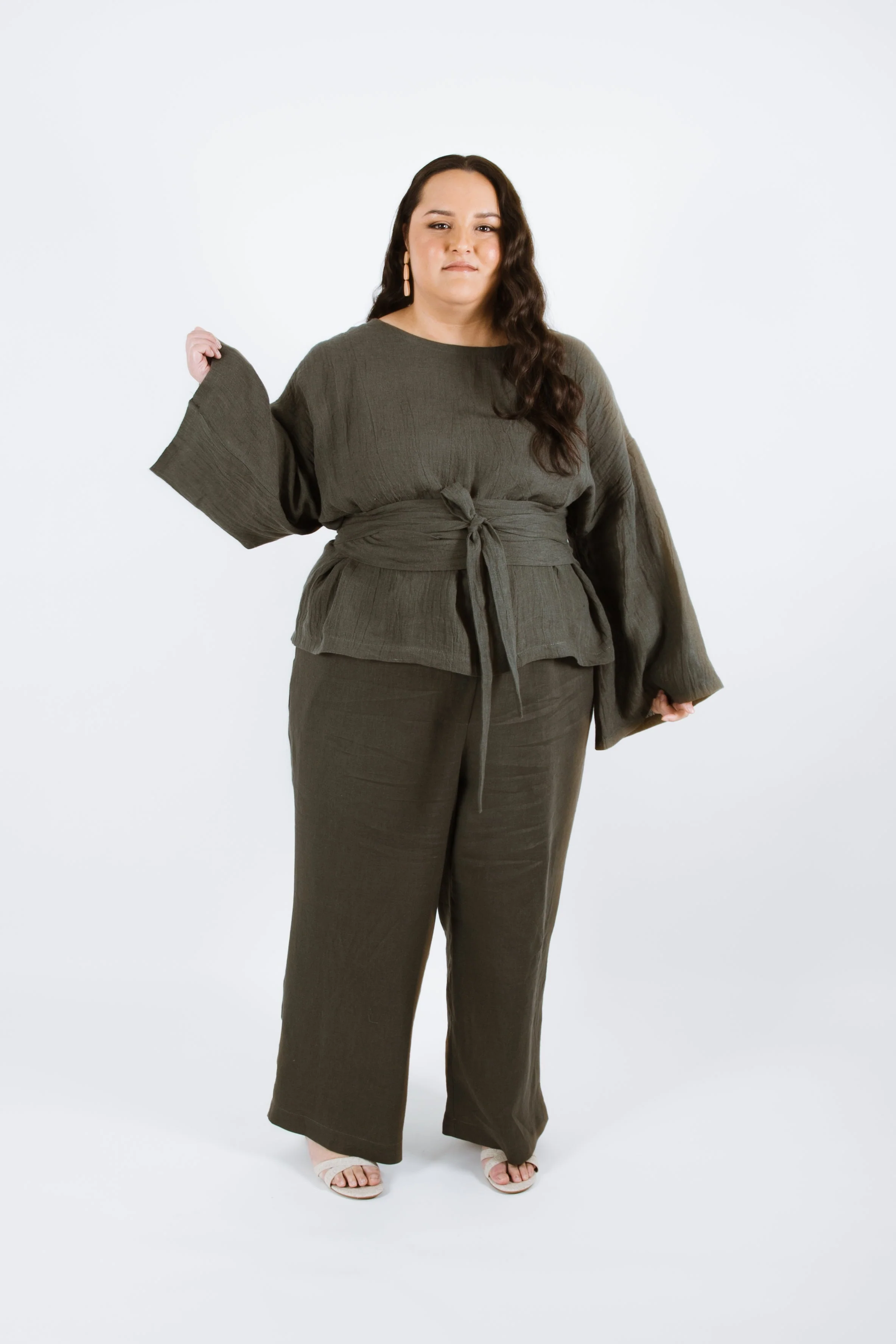 Array Curve Top & Dress - Papercut Patterns - Image 10