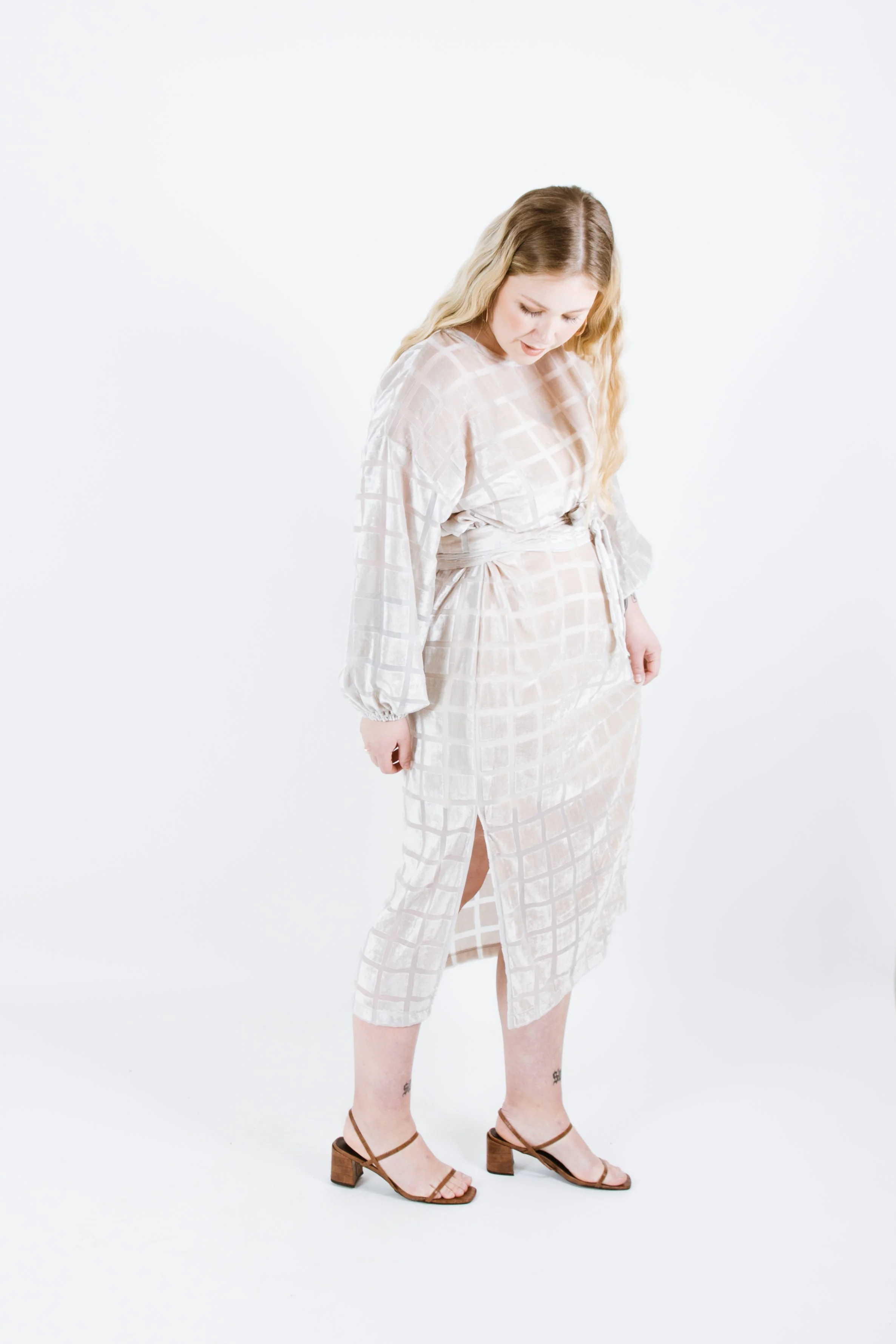 Array Curve Top & Dress - Papercut Patterns - Image 8