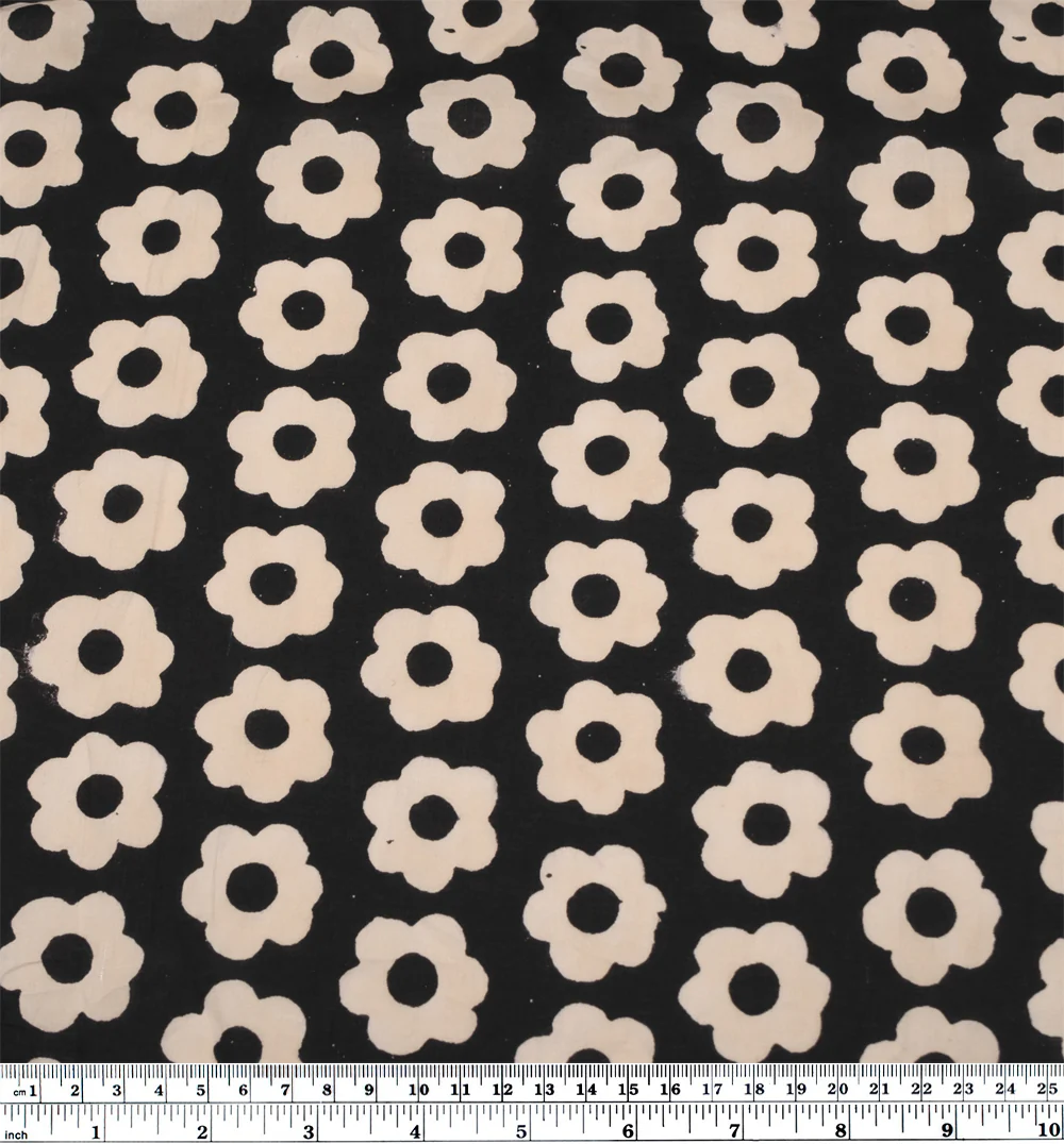 Bloom Block Printed Organic Cotton Batiste - Vintage Black/Ivory - Image 4