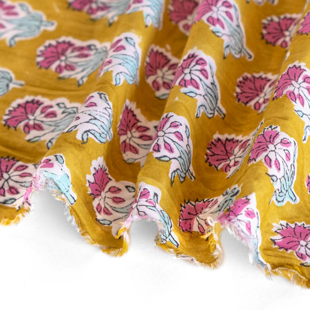 Bloom Block Printed Organic Cotton Batiste - Vintage Gold/Fuschia - Image 3