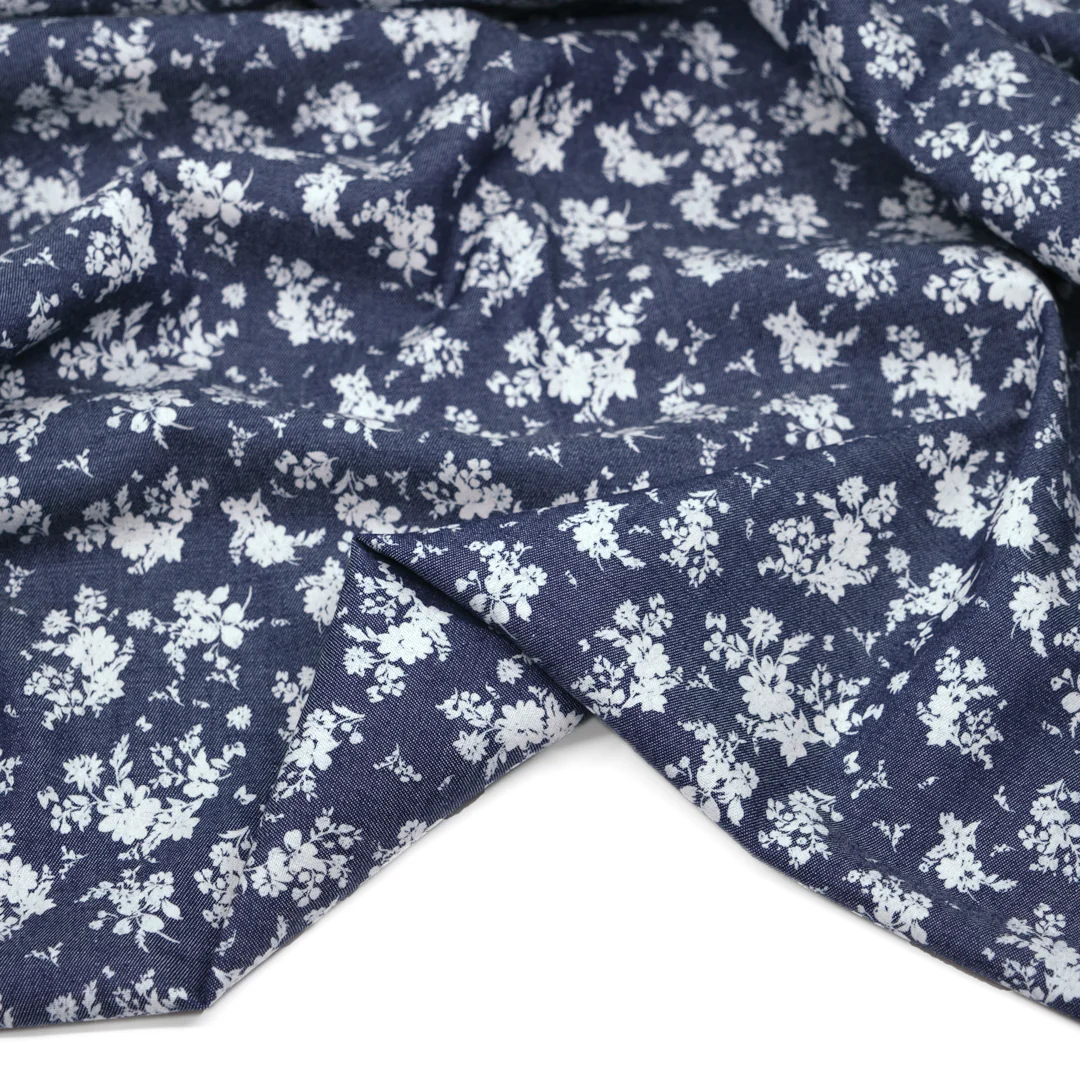 Bouquet Lightweight Denim Shirting - Indigo/Ivory