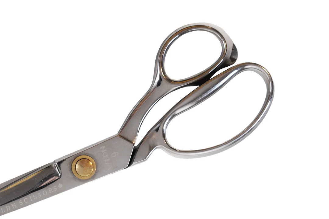 Classic 9" Fabric Shears - LDH Scissors - Image 3