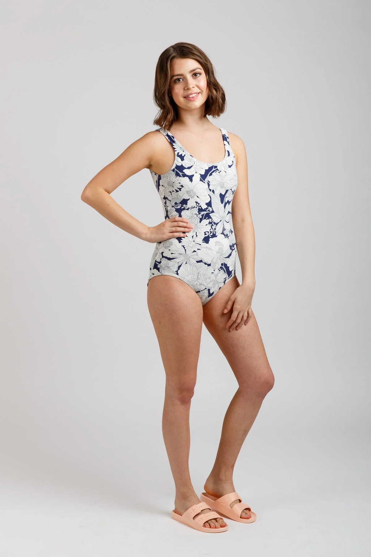 Cottesloe Swimsuit - Megan Nielsen - Image 2