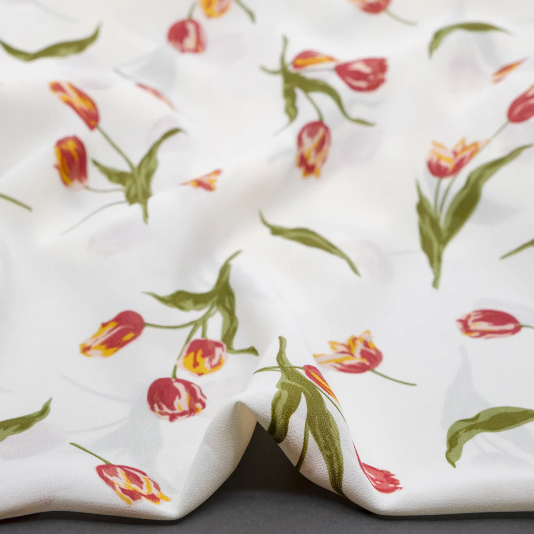 Deadstock Champ De Tulipes Viscose Georgette - Ivory/Cherry Pink