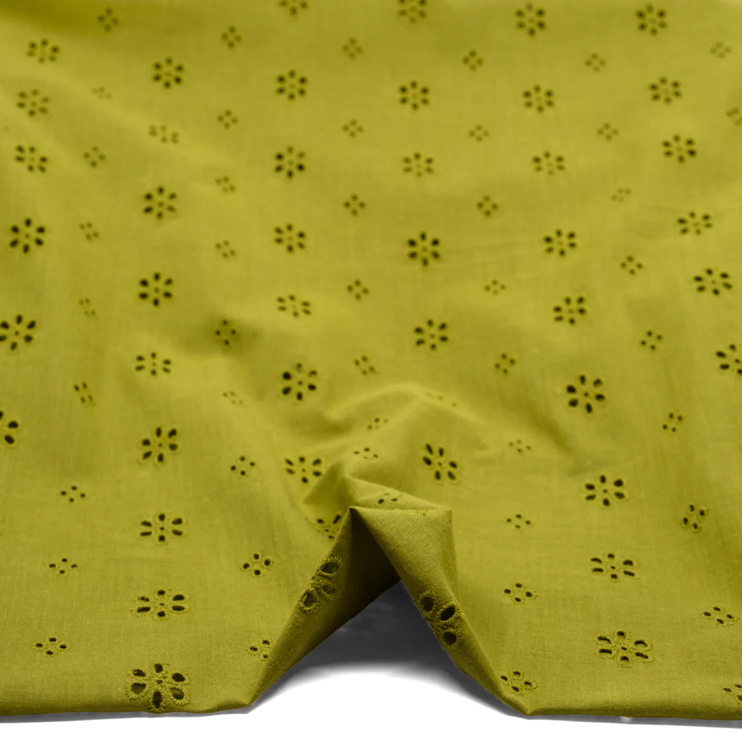 Garden Whispers Cotton Eyelet - Pear - Image 2