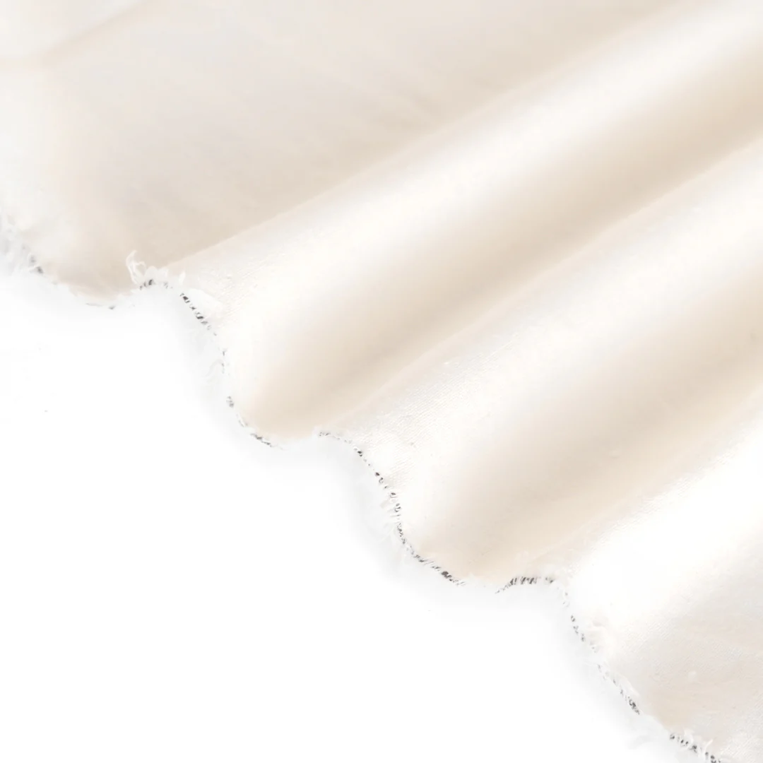Hemp & Organic Cotton Chambray - Ivory - Image 3