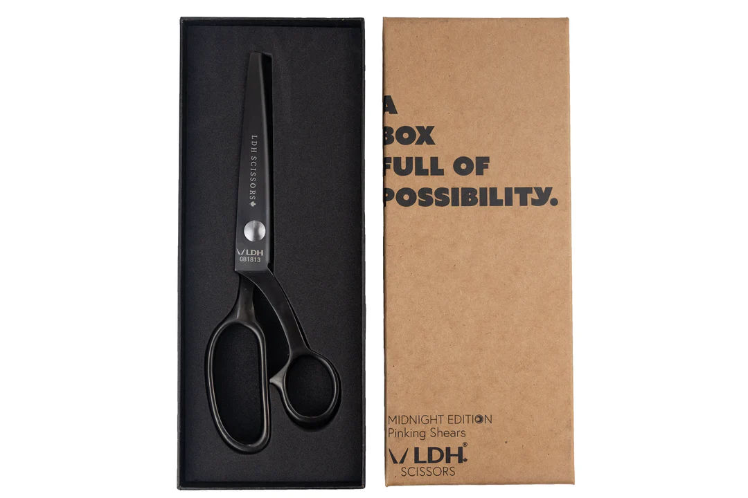 Midnight Edition 9" Pinking Shears - LDH Scissors - Image 2