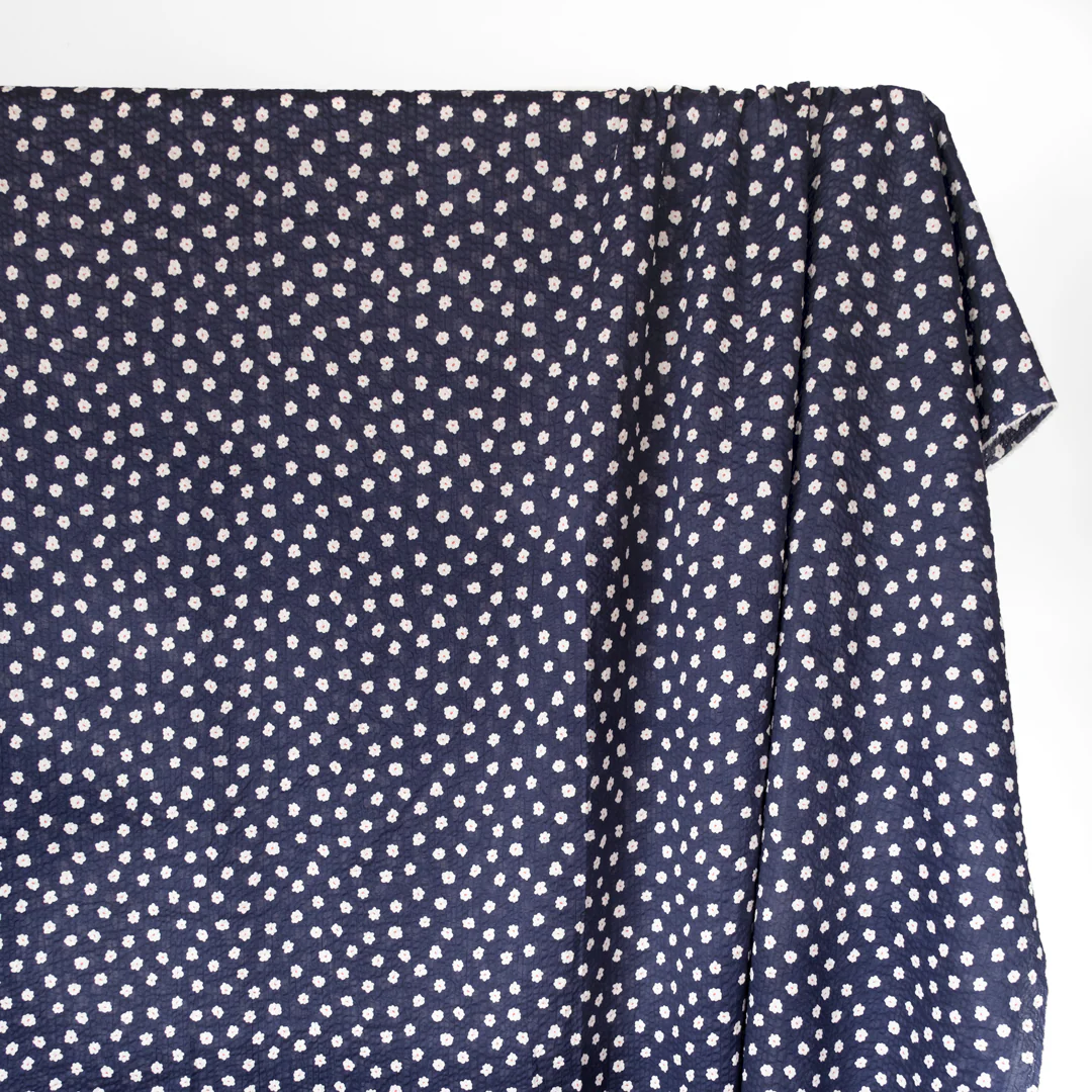 Petite Daisy Crinkle Cotton - Navy/White - Image 3
