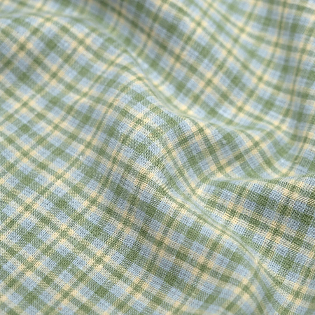 Plaid Hemp Soy Blend - Herb Garden