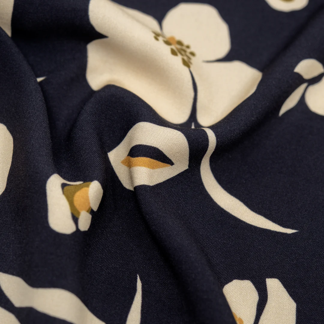 Poppy Printed Viscose Challis - Midnight Blue/Cream - Image 3