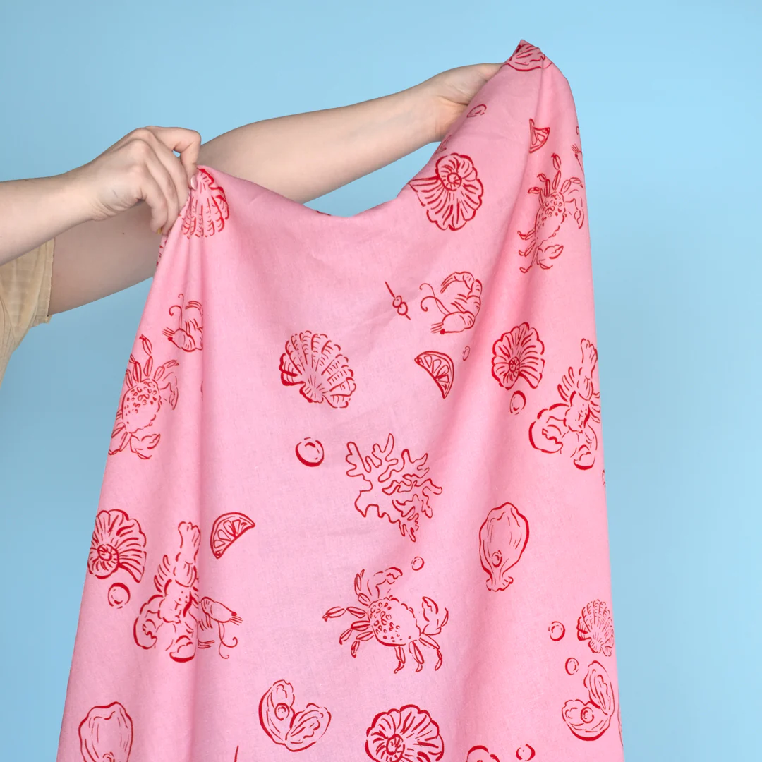 She Sells Seashells Linen Viscose Blend - Frosting/Crimson - Image 4