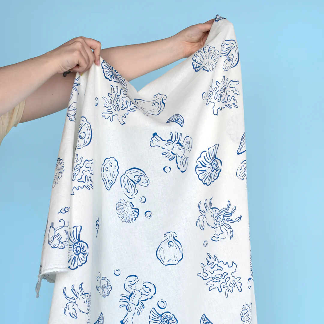 She Sells Seashells Linen Viscose Blend - White/Cobalt - Image 4