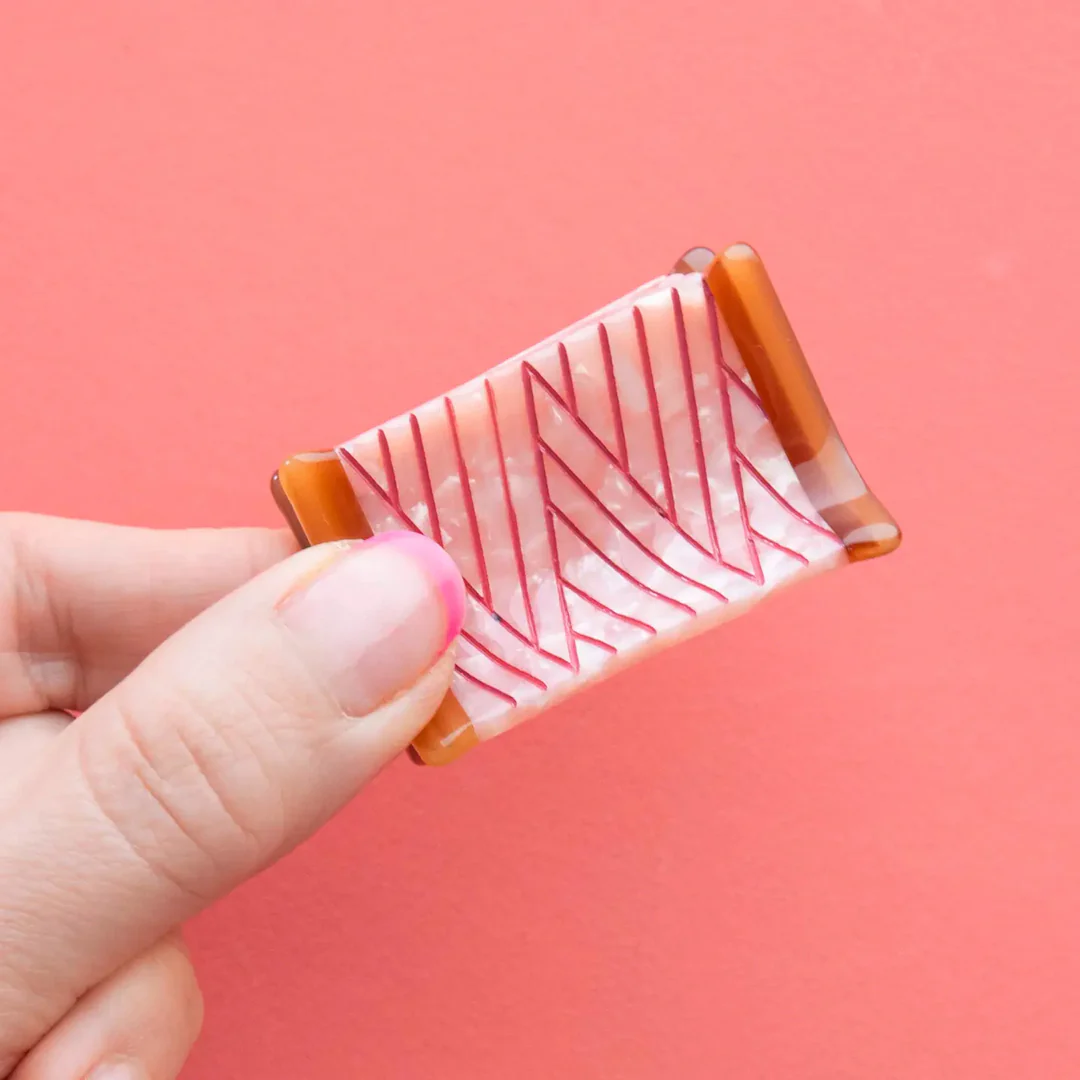THREAD SPOOL Mini Hair Claw Clip By Sarah Hearts - Image 3
