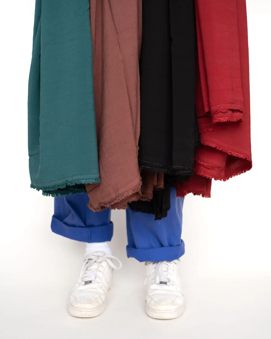 Viscose Crepe - Black - Image 4