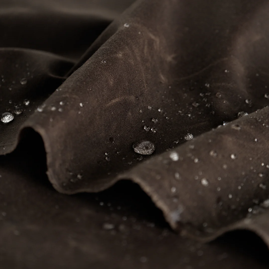 Waxed Cotton Canvas - Dark Russet